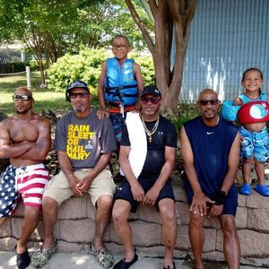 Meet your Posher, Charles